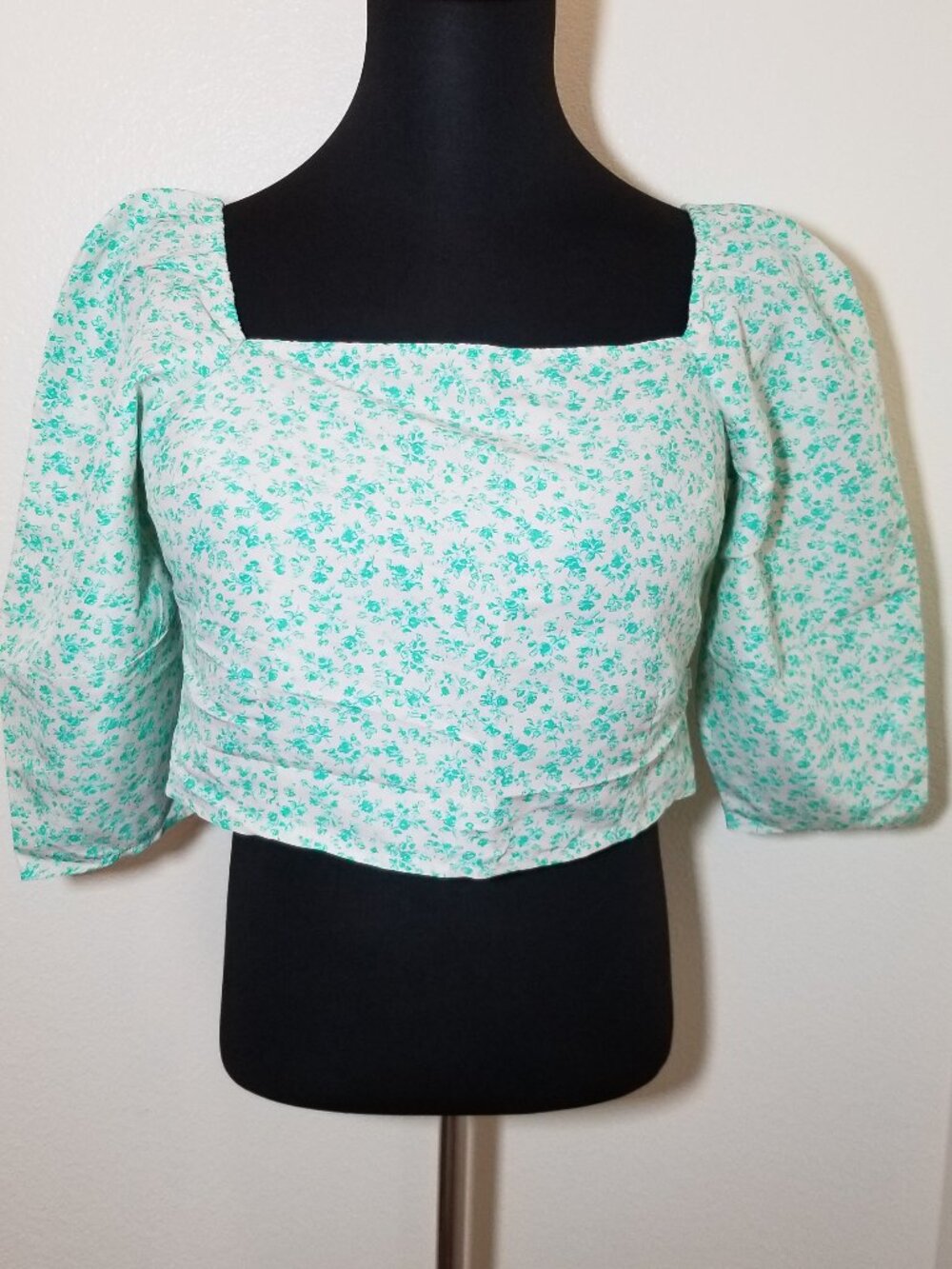 Levi's Womens XL Green Floral Crop Top Puff 3/4 Sleeve Peasant Hippie Romantic